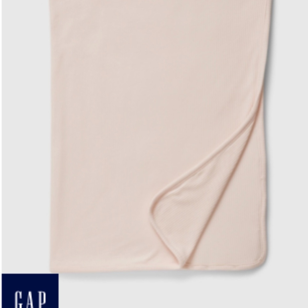 GAP Baby's First Favorites Tiny Rib Blanket - Colour Barely Pink